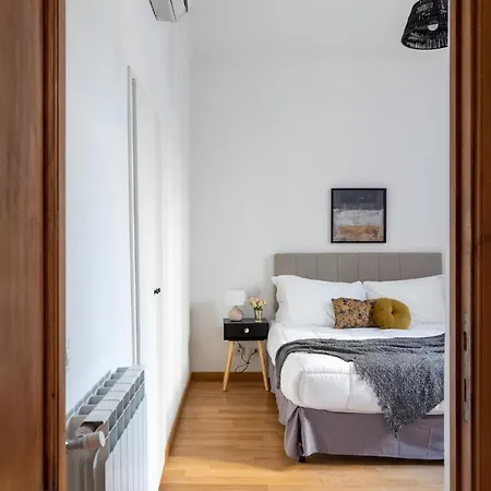 Iflat Spanish Steps Elegant Апартаменты *